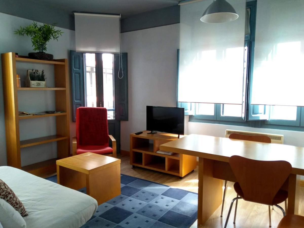Apartamentos Legazpi Cangas De Narcea Exterior photo
