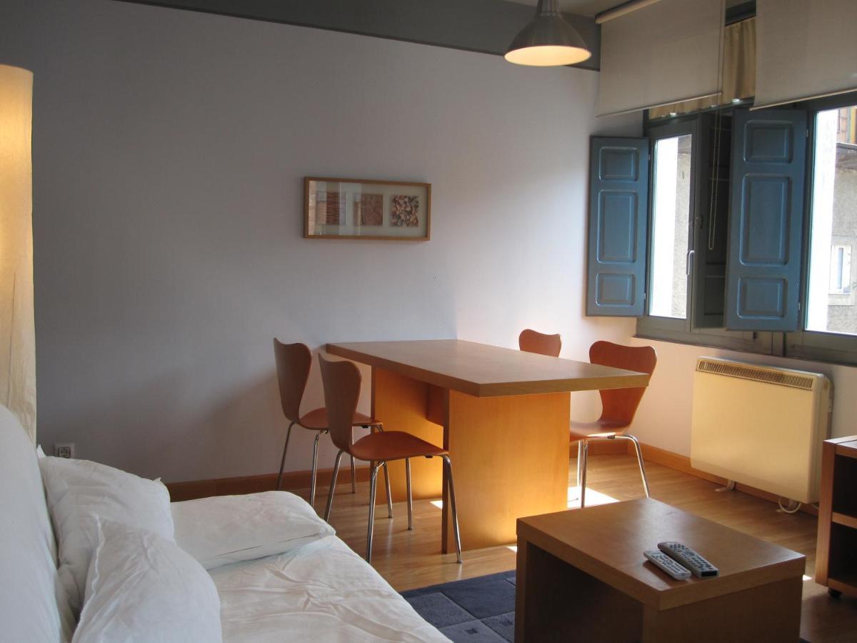 Apartamentos Legazpi Cangas De Narcea Exterior photo