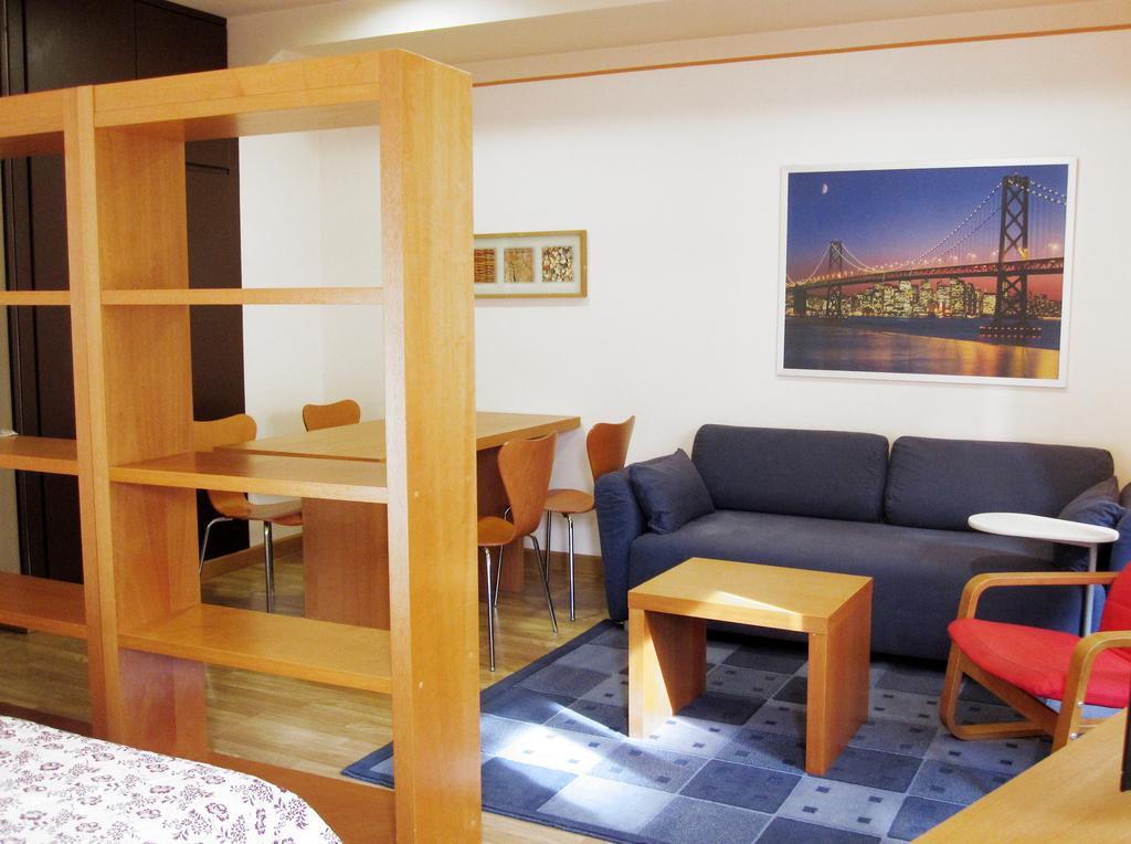 Apartamentos Legazpi Cangas De Narcea Exterior photo